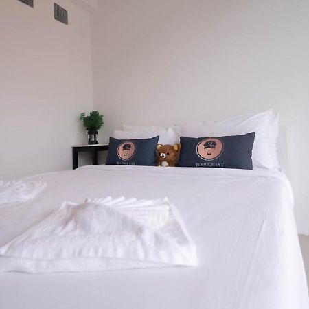 Roomquest Bangkok Sukhumvit 50 Экстерьер фото