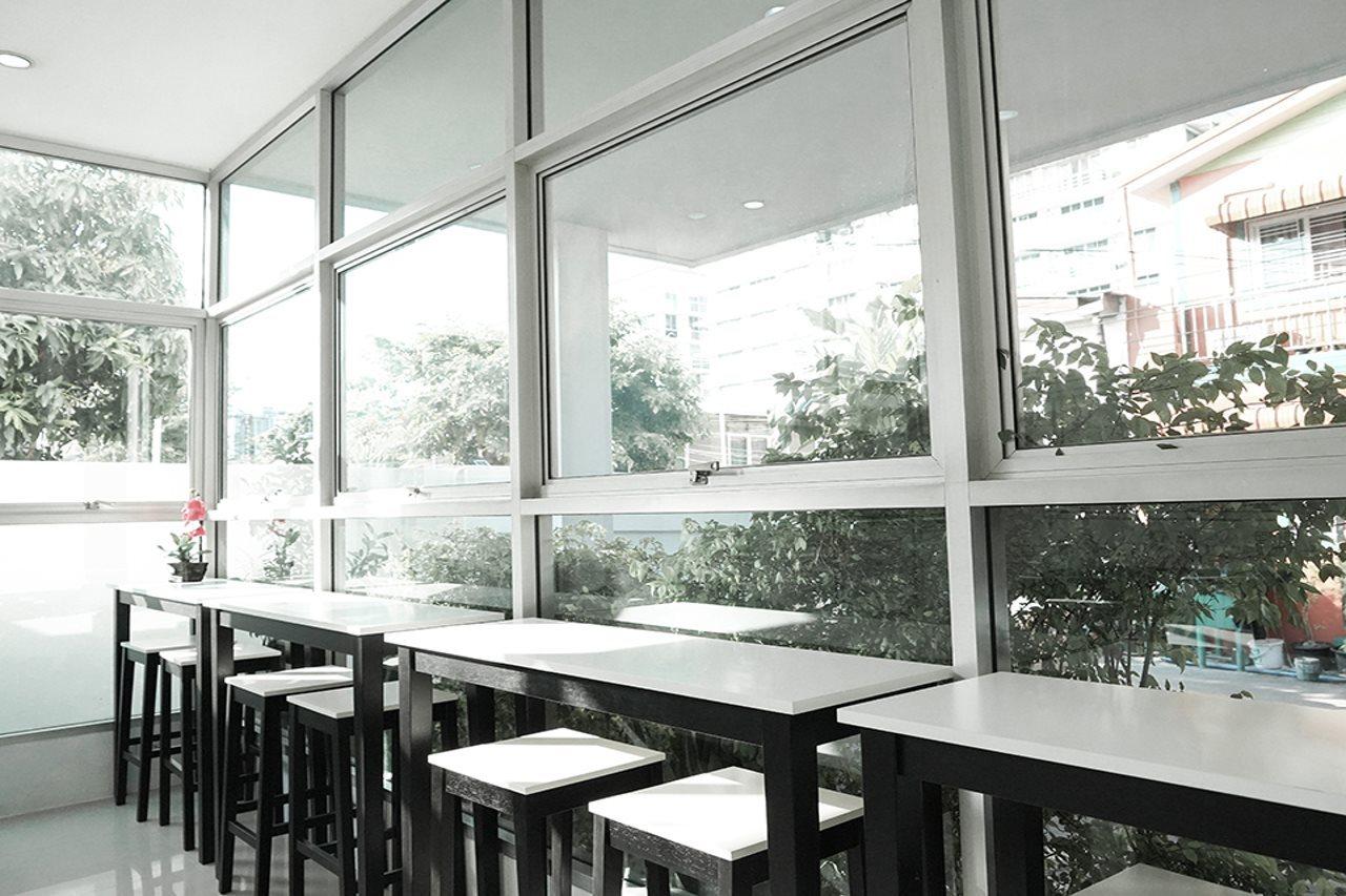 Roomquest Bangkok Sukhumvit 50 Экстерьер фото